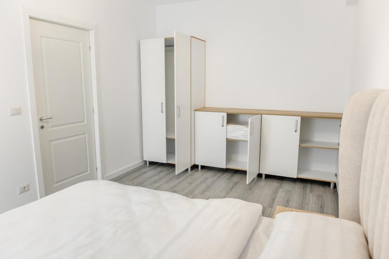 Samplus Central Apartment 克拉奥华 外观 照片