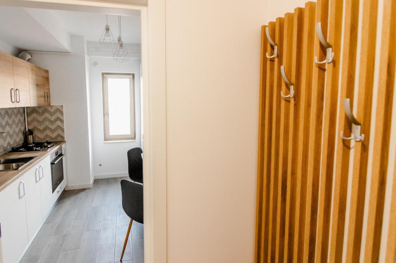 Samplus Central Apartment 克拉奥华 外观 照片